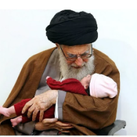 منصور حیدری