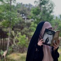 زهرا مقامی